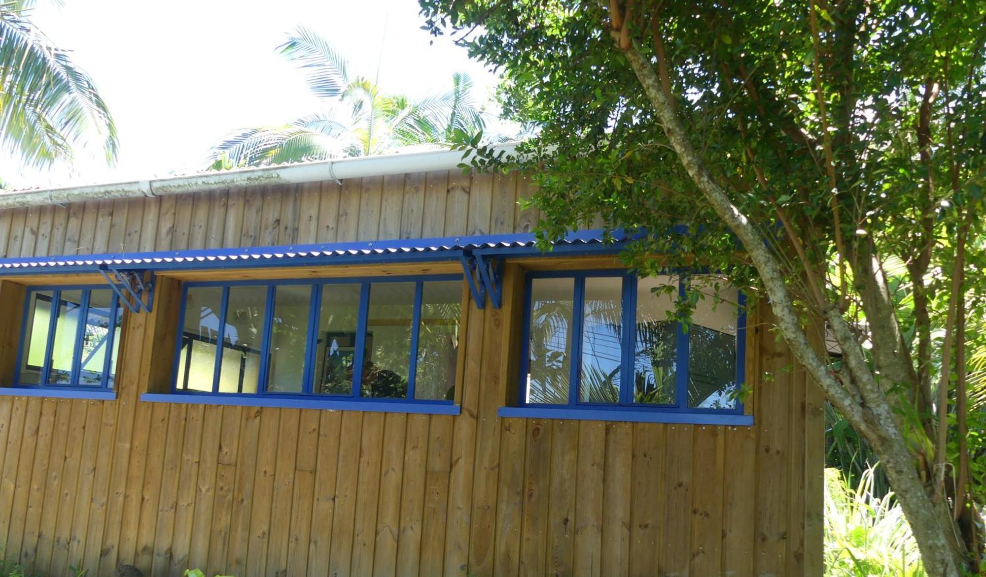 Le Tuit Tuit Hotel Petite-Ile Exterior photo